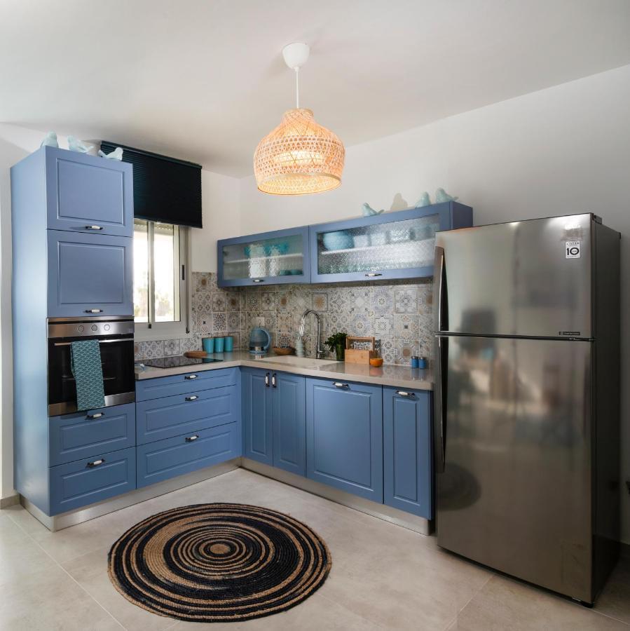 Argaman Beach Apartment 阿卡 外观 照片